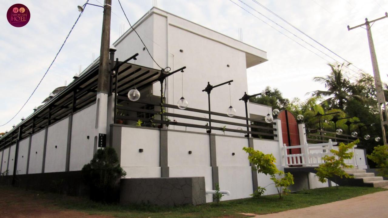 Airport Faith Hotel Katunayake Exterior photo