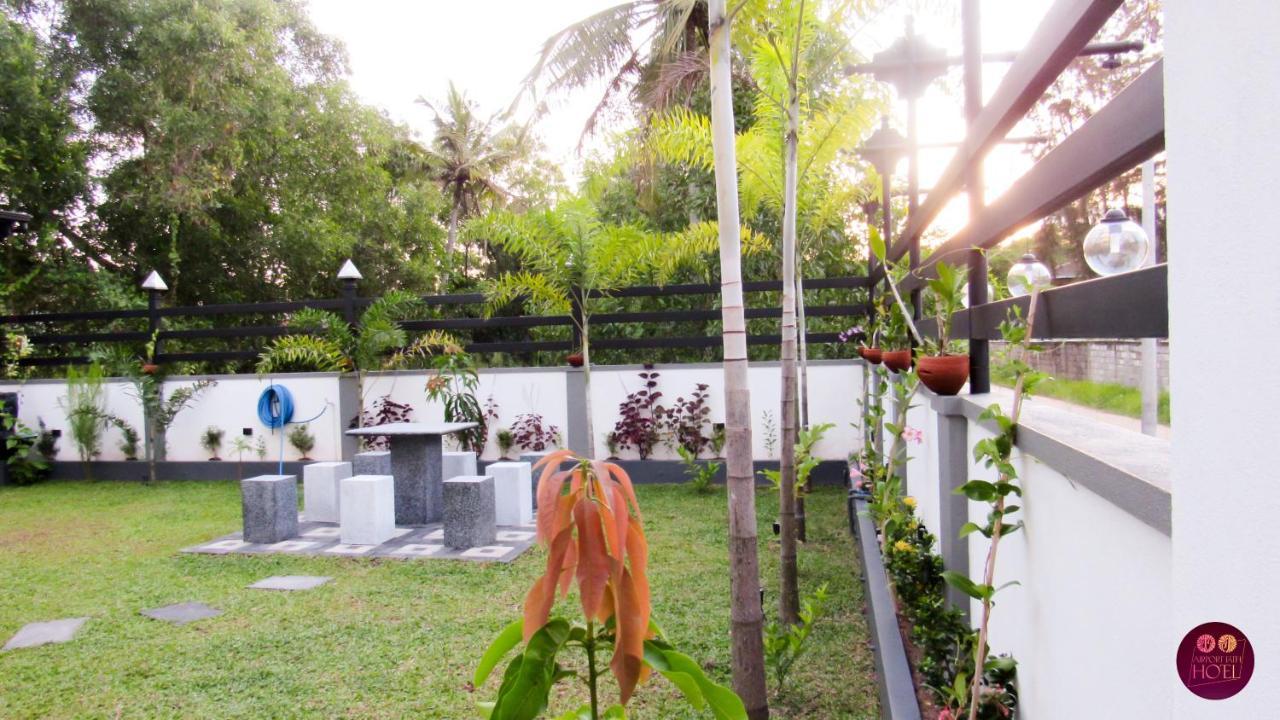 Airport Faith Hotel Katunayake Exterior photo