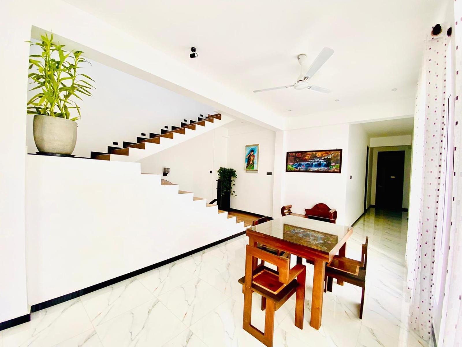 Airport Faith Hotel Katunayake Exterior photo
