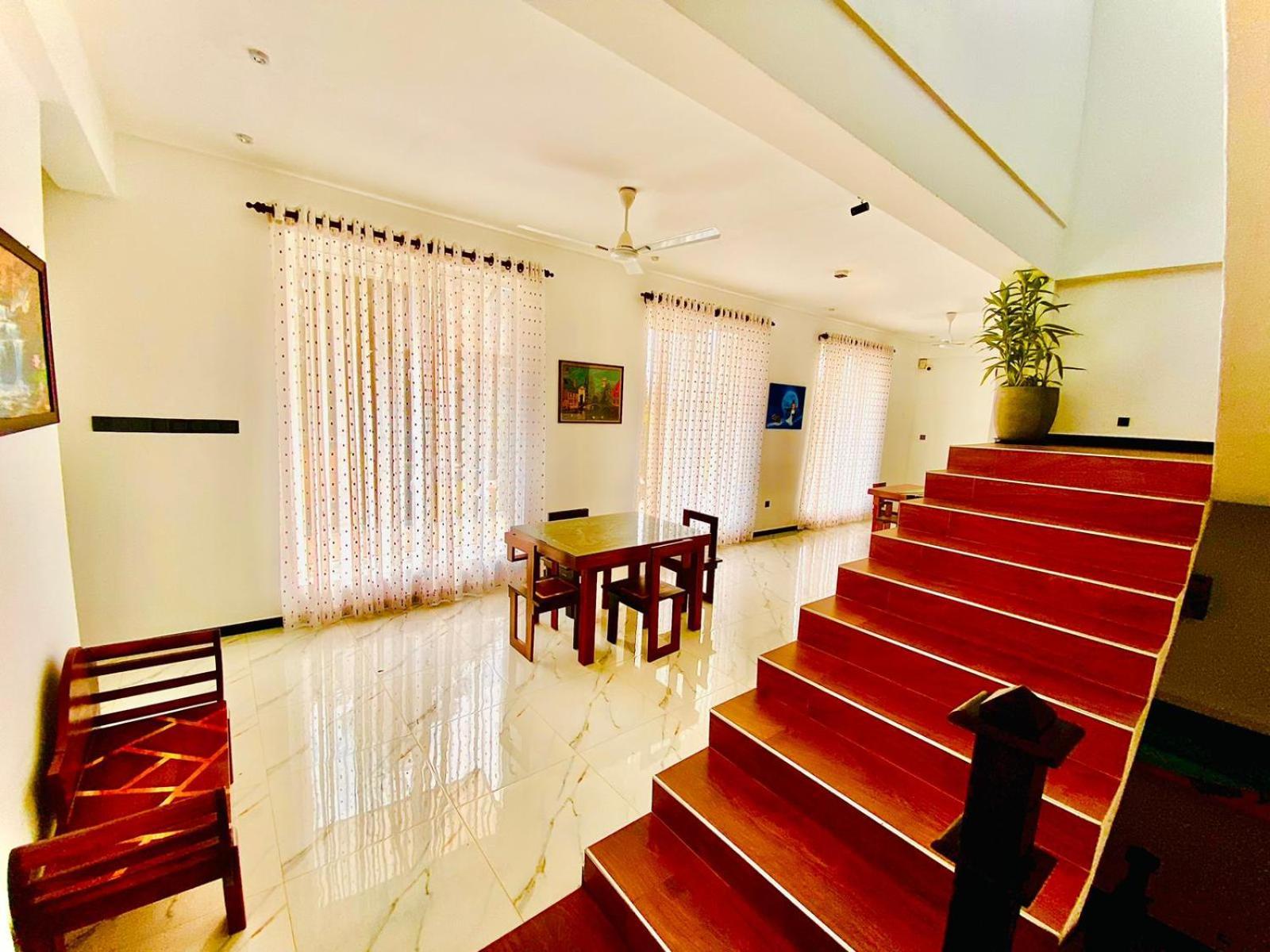 Airport Faith Hotel Katunayake Exterior photo
