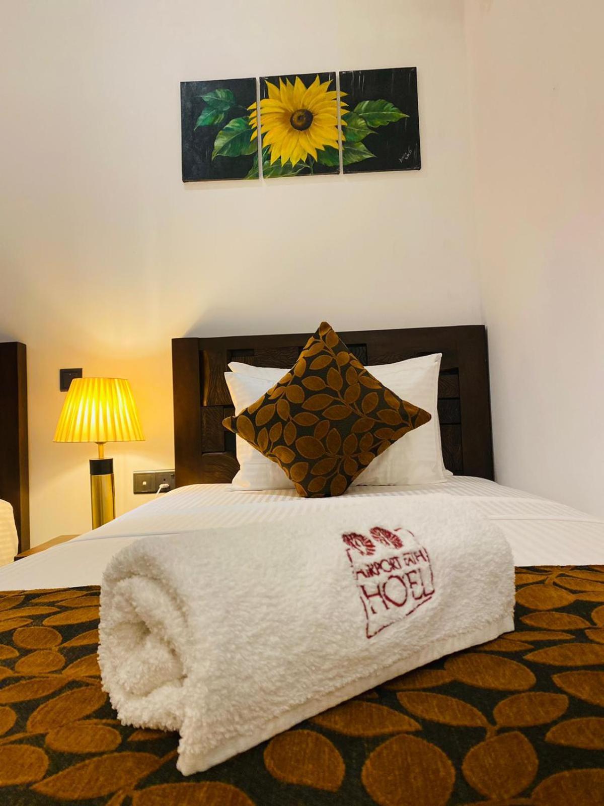 Airport Faith Hotel Katunayake Exterior photo